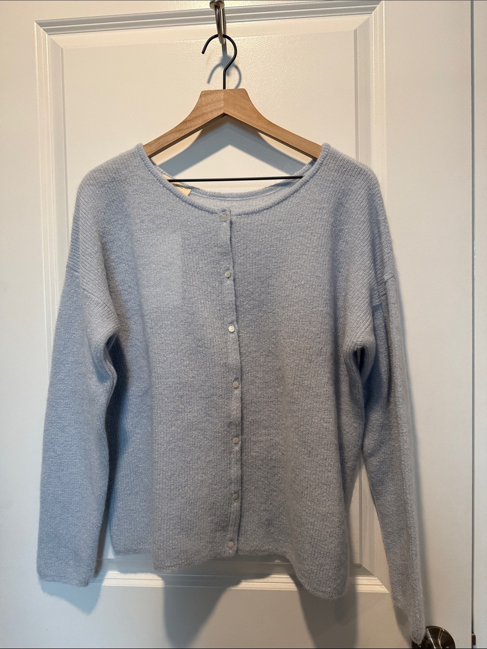 Sezane Gaspard Women's Light Blue Button-Front Sweater - Casual Crewneck